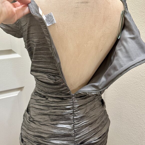 Jeanne Alexander Women's Ruched Crinkle Midi Dress Size 12 Metallic Silver - Picture 13 of 16